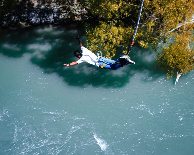 bungee jumping