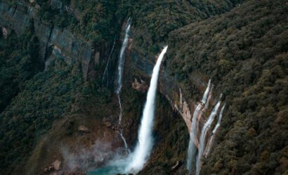 Nohkalikai Falls