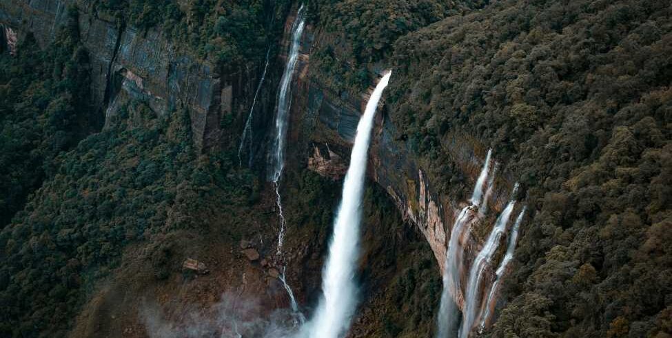 Nohkalikai Falls